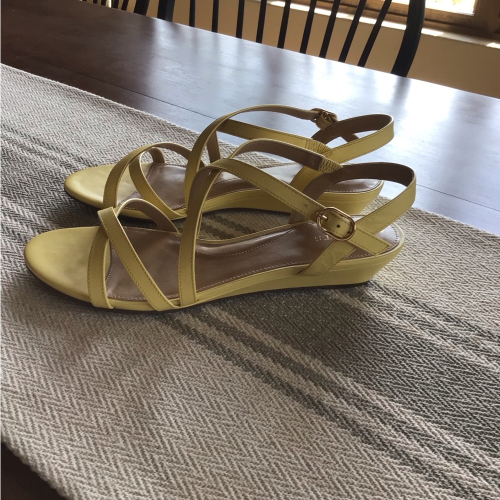 Yellow Talbots strappy new sandals - Picture 4 of 4